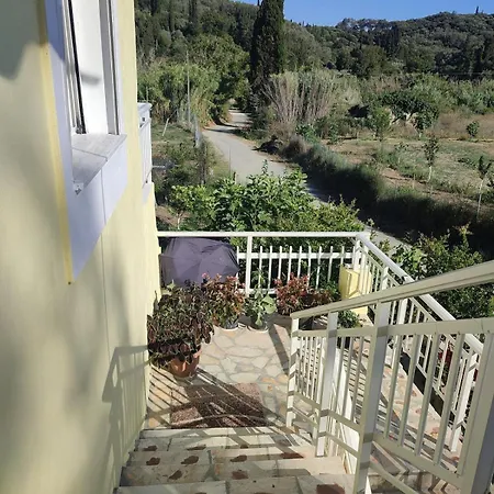 Holiday home Pigadaros House Magoulades